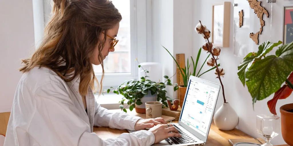 4 Ways to Relieve Agent Friction with Customer Service Management