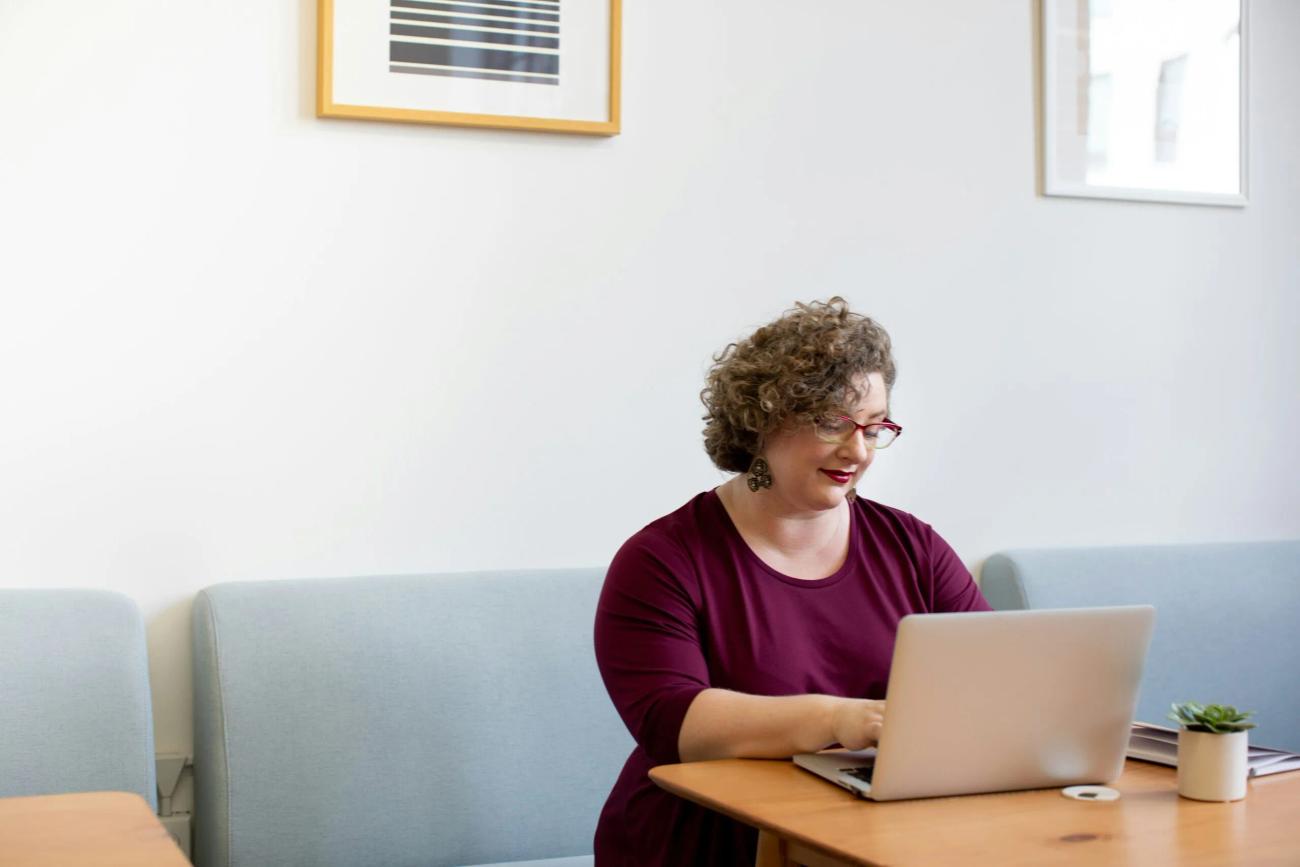 Zendesk AI Agent Features Teardown: Key Capabilities, Pricing, Pros & Cons