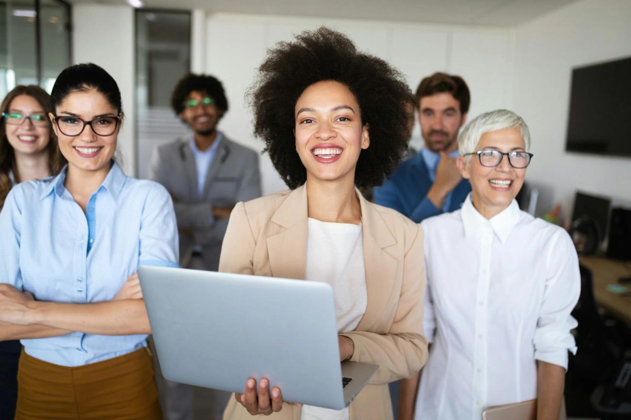 12 Best AI CX Software to Consider in 2026