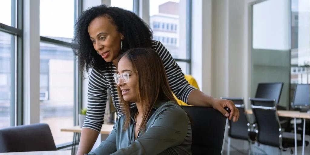 Your Agents Need Customer Service Coaching and Less Micromanaging. Here’s How.