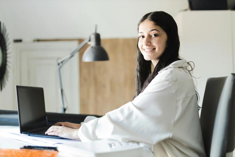 The Customer Self-Service Playbook: What Works, What Fails, and Why Most Portals Go Unused