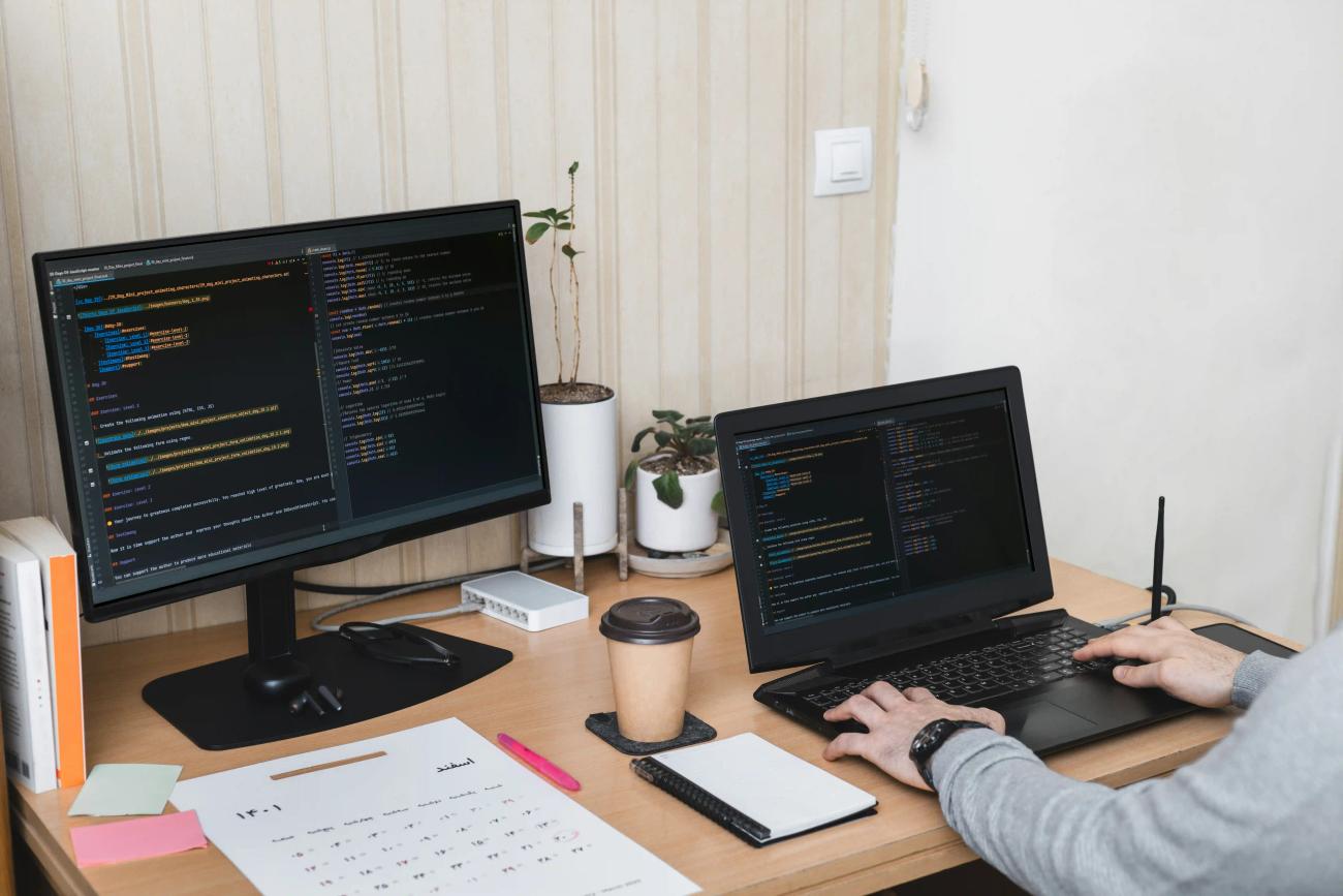 5 Rules for the Build vs. Buy Conversation in B2B CX