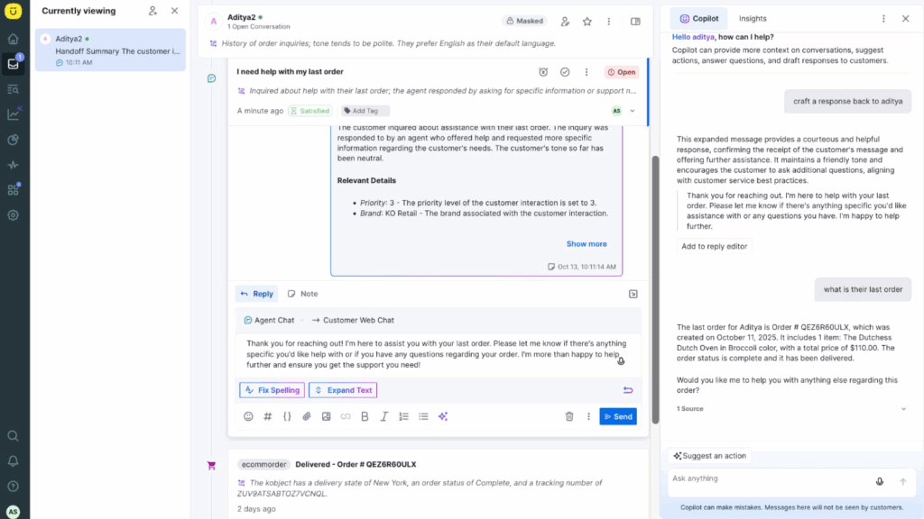 A computer screen displays a customer support chat interface with an agent responding to a customer’s message. The chat, similar to features in a blog block editor, includes options to reply, export, and edit, with notes visible on the right side.